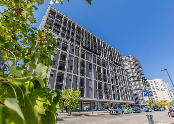 Prime Living Milano Merlata - Balcony Apartment